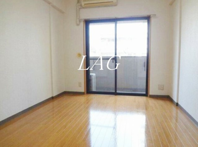 【居間・リビング】 | サンテミリオン品川戸越 | 洋室のお部屋です。