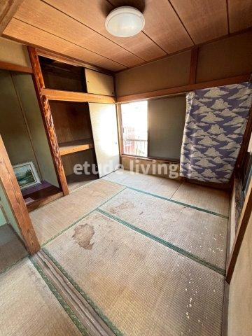 志木市柏町戸建（店舗付き住居）の内装