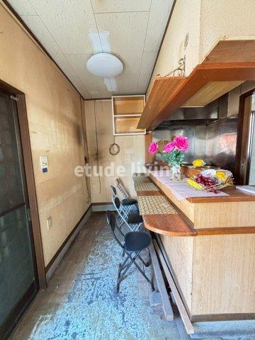 志木市柏町戸建（店舗付き住居）のロビー|店舗、客席カウンターテーブル