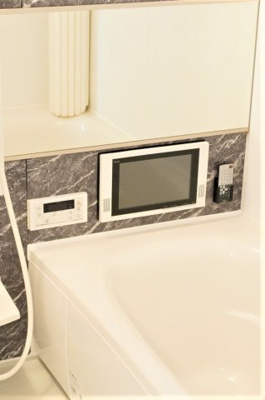 【浴室】 | レフィナードカーサ | TV