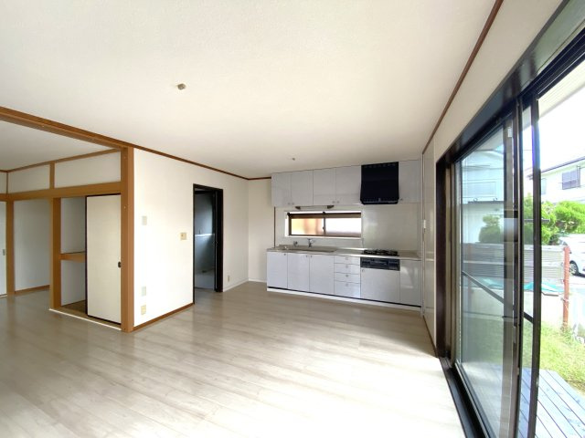 大網白里市木崎1中古戸建の居間・リビング