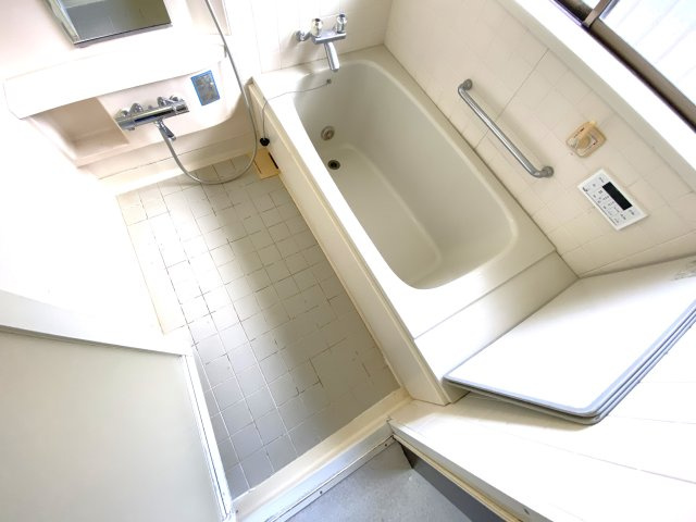 大網白里市木崎1中古戸建の浴室