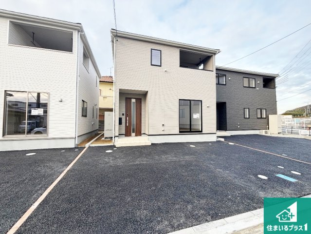 和歌山市鳴神　第４期　新築一戸建ての外観|安心の10年保証！外観を美しく保ち、雨水で汚れを落とします！気になることがありましたら、お気軽にお問い合わせください！