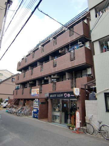 大阪市都島区都島南通２丁目の賃貸マンションの外観