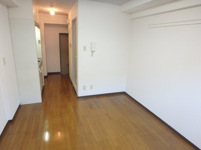 【寝室】 | シェルプール弐番館 | 洋室です