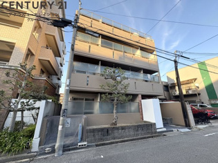 ダイドーメゾン甲子園口の外観