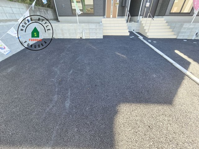 福岡市東区舞松原6丁目第2-2棟（2号棟）の駐車場|駐車場になります。