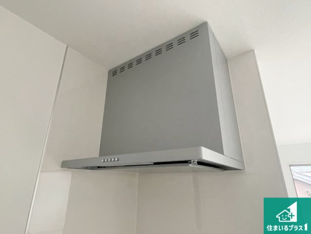 甲賀市甲賀町大原市場　第24-2期　新築一戸建ての設備|汚れにくいスロットフィルタでお手入れラクラク！ＬＥＤ照明付き！