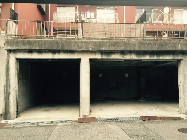 コフレ朝霧の駐車場