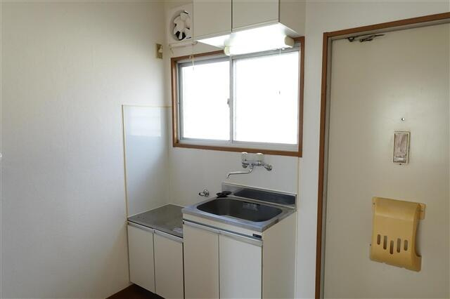 apartment 笹塚３丁目