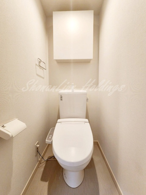 【トイレ】 | リブリ・Aquamarine 横須賀 | トイレ個室♪