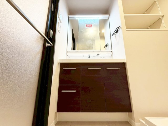 【独立洗面台】