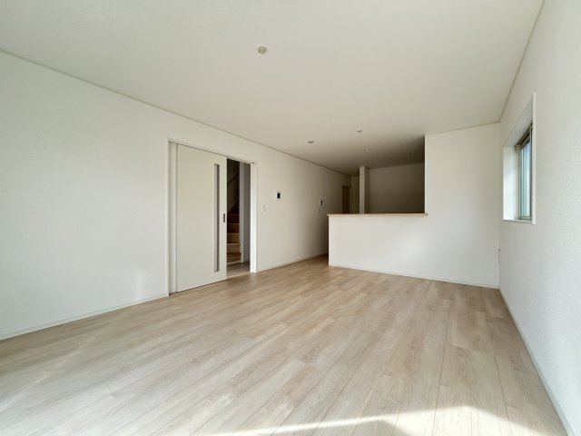 【Cradle garden】宇都宮市今泉町 第5 新築住宅 全2棟の間取り|〇1号棟間取り図○
【3LDK+サービスルーム+カースペース２台】