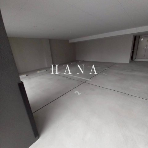 プローシュⅡの駐車場