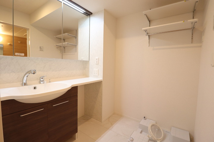 アベニール大倉山の洗面所|洗面所