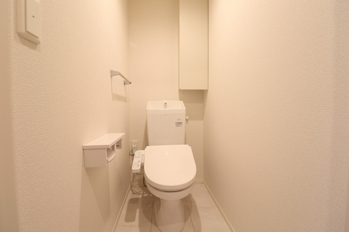 アベニール大倉山のトイレ|トイレ 温水洗浄暖房便座