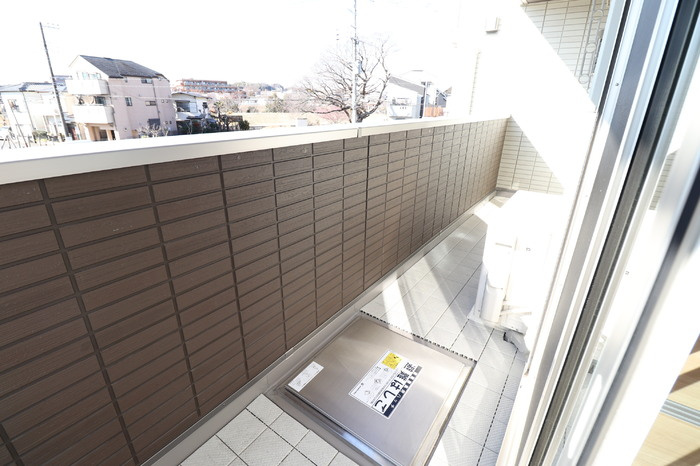 アベニール大倉山のバルコニー|バルコニー
