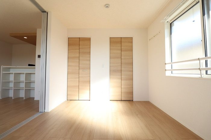 アベニール大倉山の寝室|洋室６．１帖