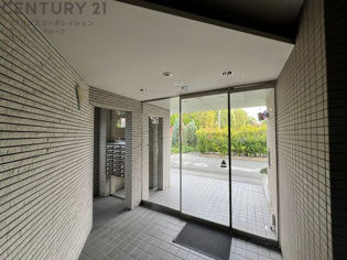 ヒールヒルズのエントランス