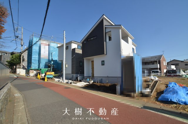 【前面道路含む現地写真】 | 綾瀬市寺尾本町３丁目　新築戸建て　全4棟【仲介手数料無料】 | ※令和7年12月上旬に撮影