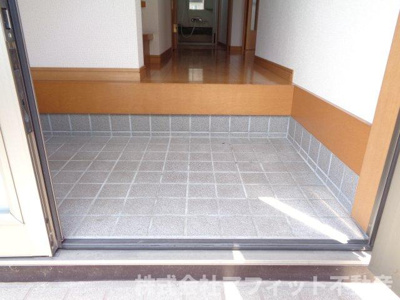 【エントランス】 | グローリア