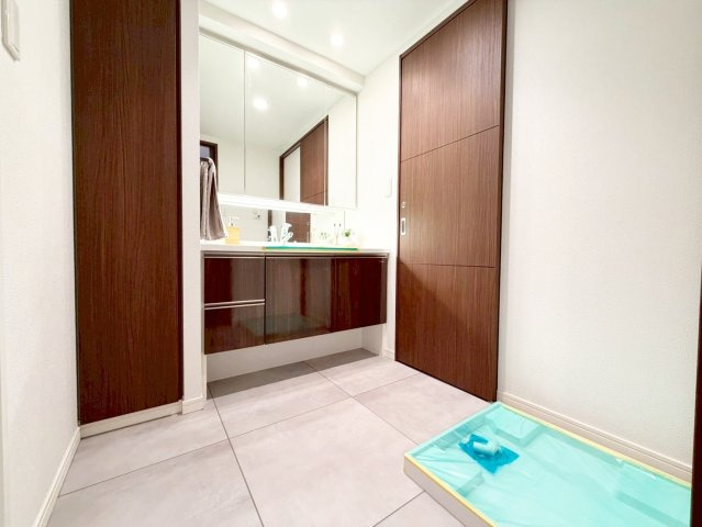 【独立洗面台】