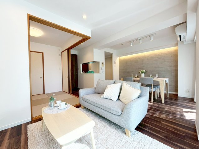 【居間・リビング】