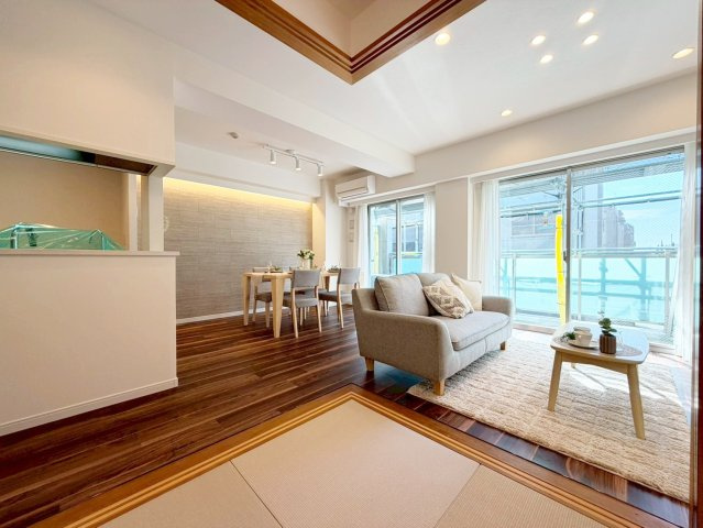 【居間・リビング】