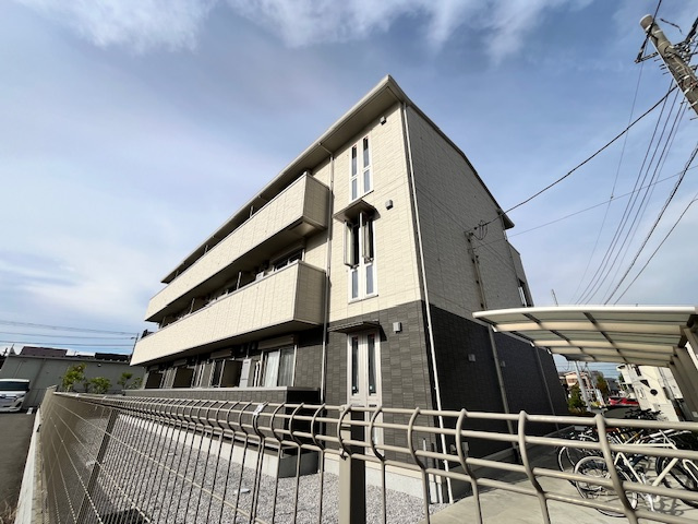 BLESS昭島B棟の外観