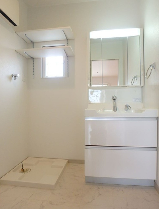 リーブルスティルＢの洗面所