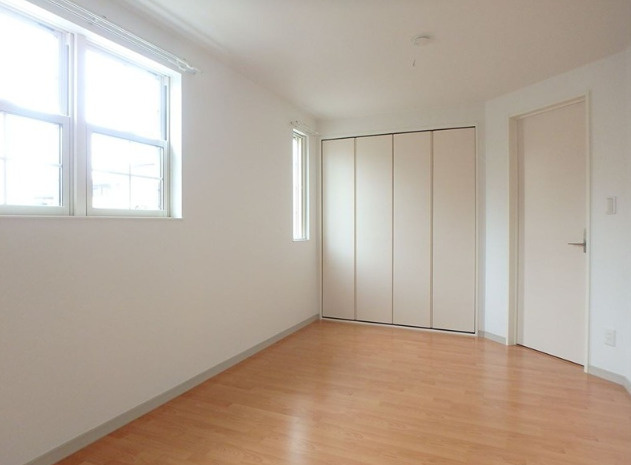 リーブルスティルＢの洋室