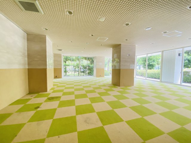 須磨パークヒルズC棟のロビー|ロビー