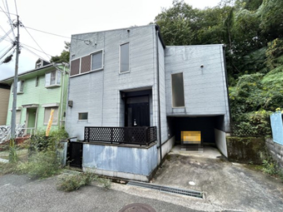 【外観】 | 宝塚市千種2丁目中古戸建 | 建物外観を気になさる方へ、見た目の良い物件です