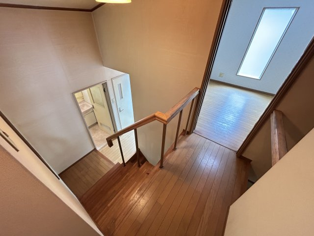 【その他】 | 宝塚市千種2丁目中古戸建 | 2階廊下から