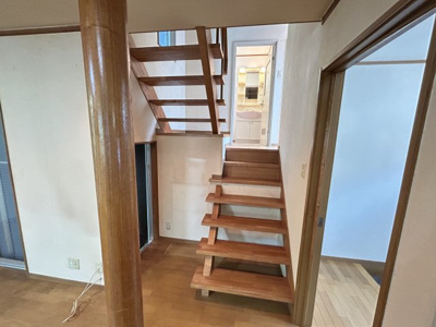 【内装】 | 宝塚市千種2丁目中古戸建 | 内装は落ち着いています