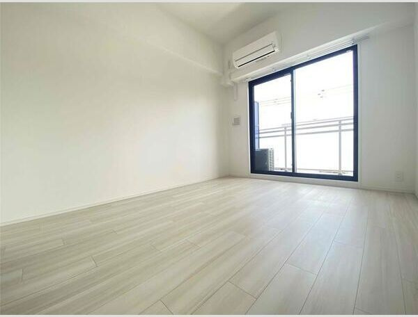 S-RESIDENCE大阪九条Northの洋室