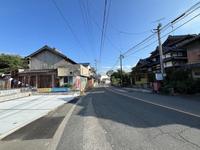 【その他】 | 糸島市志摩サンセットロード第1　1号棟（全1棟）【仲介手数料無料・0円】 | 現地写真。前面道路です。