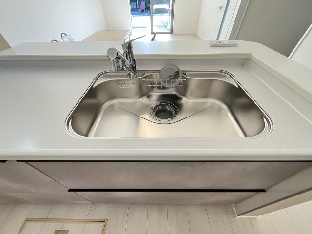 【キッチン】 | 糸島市志摩サンセットロード第1　1号棟（全1棟）【仲介手数料無料・0円】 | 現地写真。