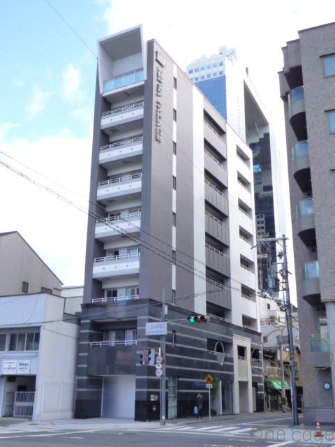 セイワパレス新梅田の外観