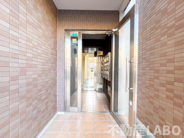 グレイスコートのエントランス