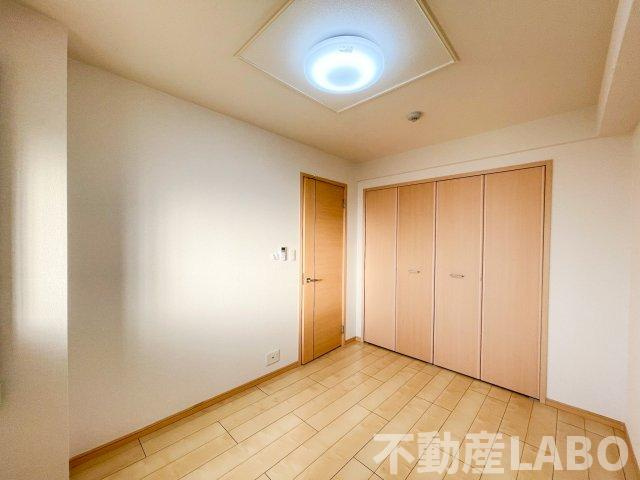 グレイスコートの洋室