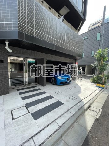 CREAL premier浅草橋のエントランス