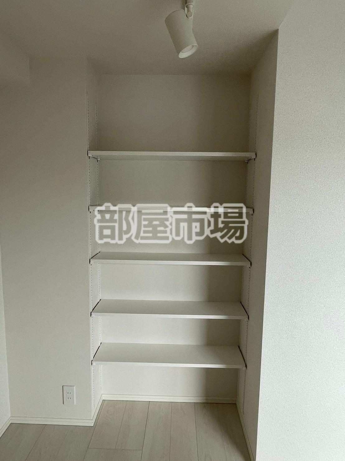 CREAL premier浅草橋の収納|棚