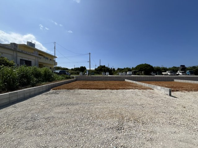中頭郡読谷村字喜名の新築一戸建の外観|2025/10/10　現地写真