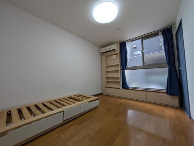 プライム朝日町の居間・リビング