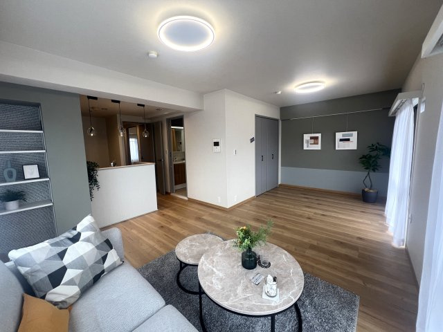 駐車場もバイクも駐輪場も一切無料っす！【アドミール保土ヶ谷公園１番館】フルリノベ