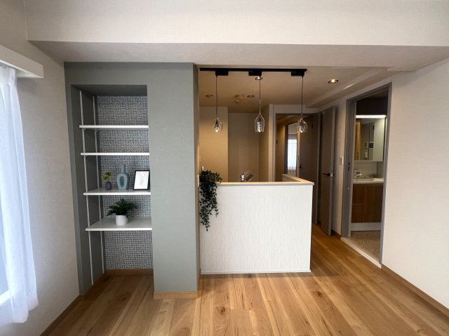 駐車場もバイクも駐輪場も一切無料っす！【アドミール保土ヶ谷公園１番館】フルリノベの内装