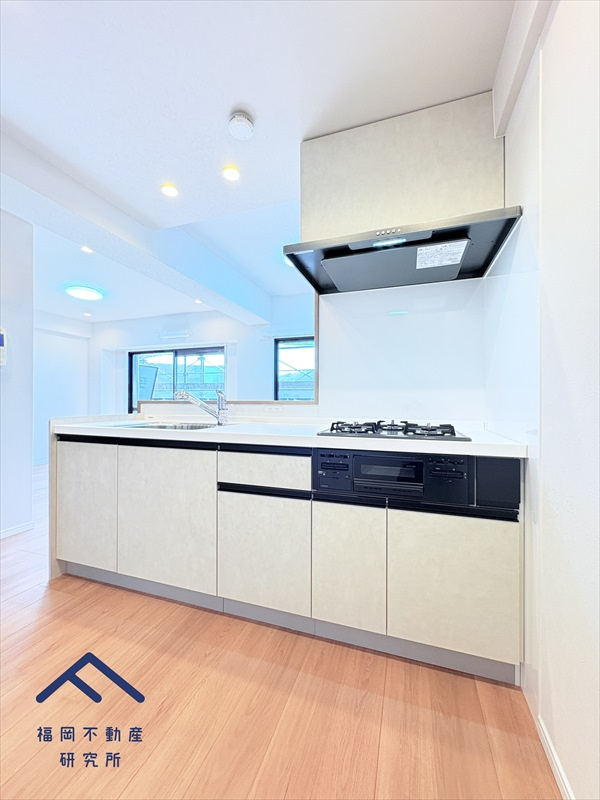 和白ガーデンハウスのキッチン