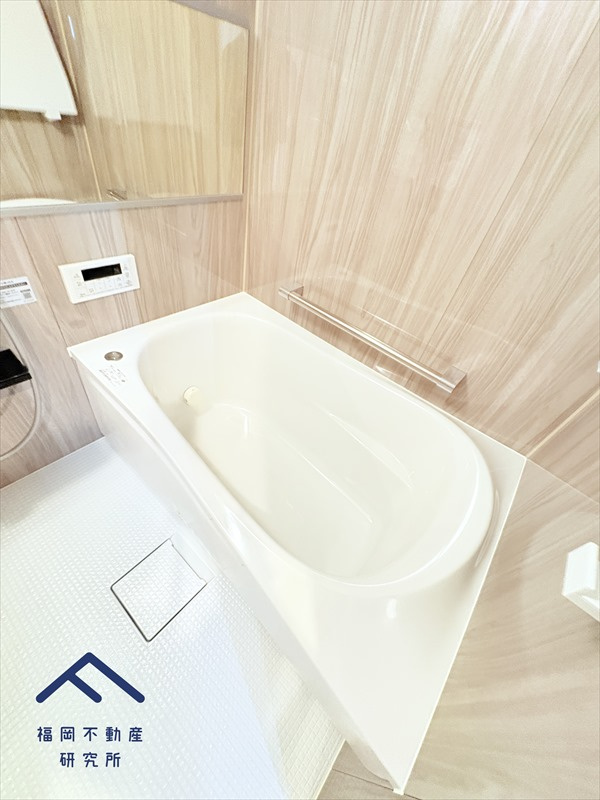 和白ガーデンハウスの浴室