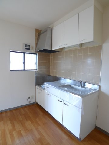 クレヨンハウスⅡのキッチン|写真は同タイプの102号室です